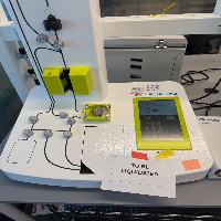 Miltenyi CliniMACS plus Instrument image 1